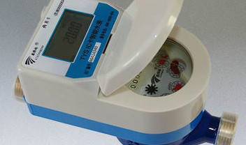 高精度(dù)智能水表的(de)功能和技術(shu)參數介紹